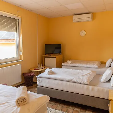 Guest house Betli Panzio